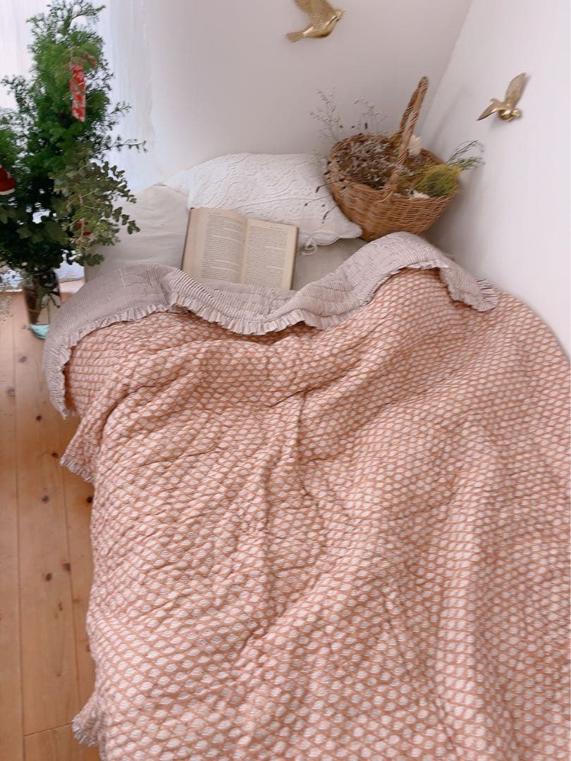 【フリルキルト】ブロックプリントキルト　布団　ソファーカバー　ベッドカバー