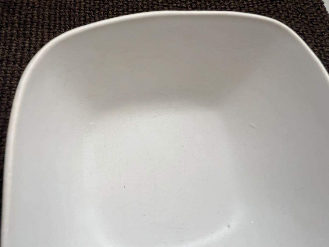 安藤雅信氏作　角深器　白マット釉