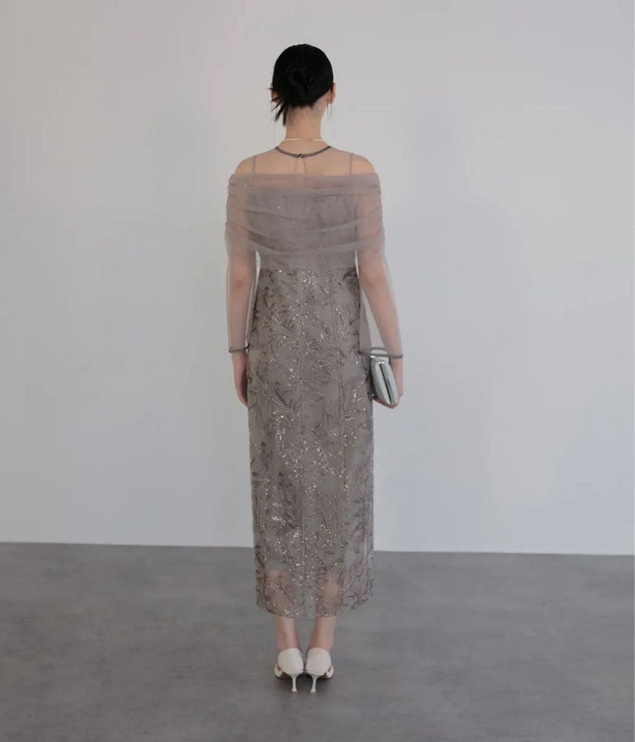 チュールオフショルダー花柄Iラインドレスワンピース