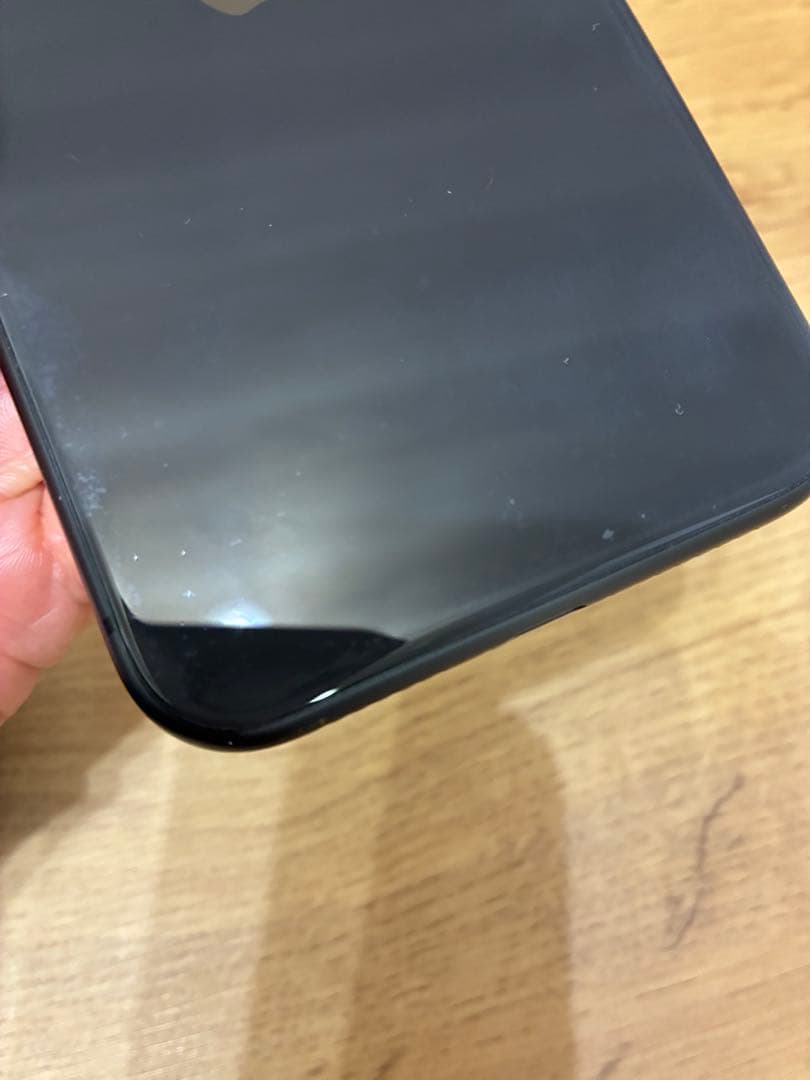 海外版iPhone11 64GB 本体　ブラック　シャッター音なし