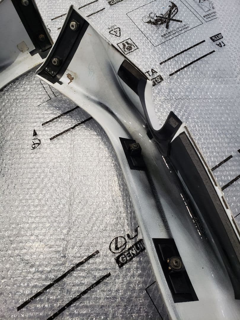 レクサス純正 20系IS 後期 Fスポーツ？フロントリップ エアロ⭐希少⭐中古