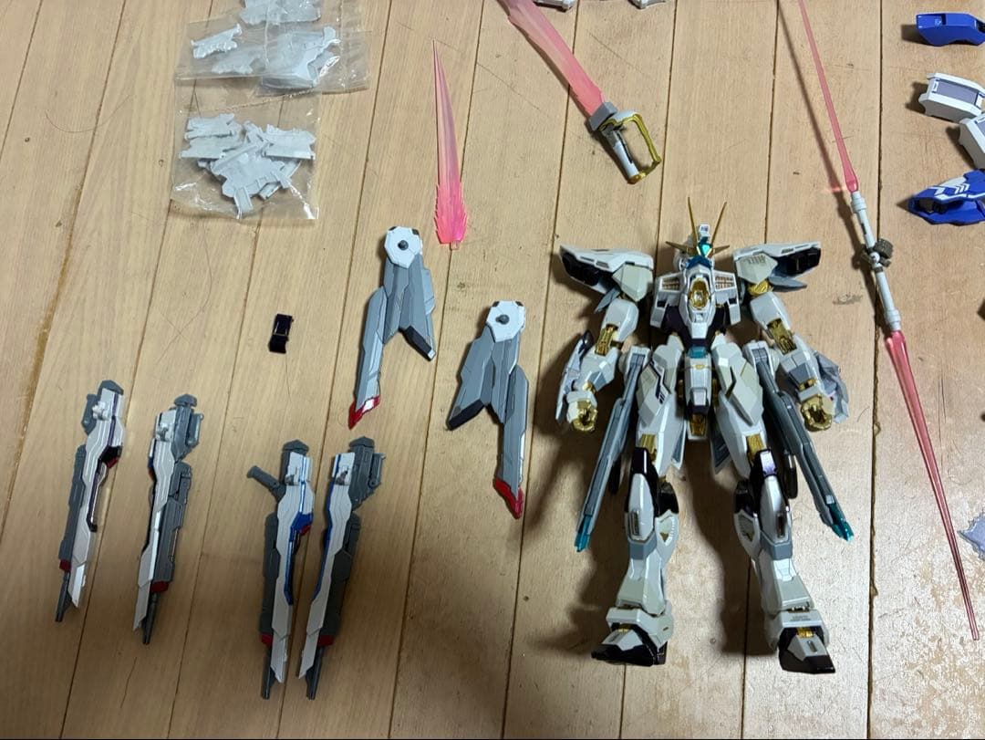 海外製　メタルビルド　ストライクフリーダム　合金　おまけつき