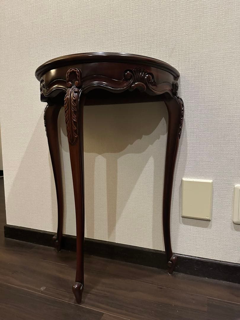 アンティークダークブラウン 半円形木製サイドテーブル