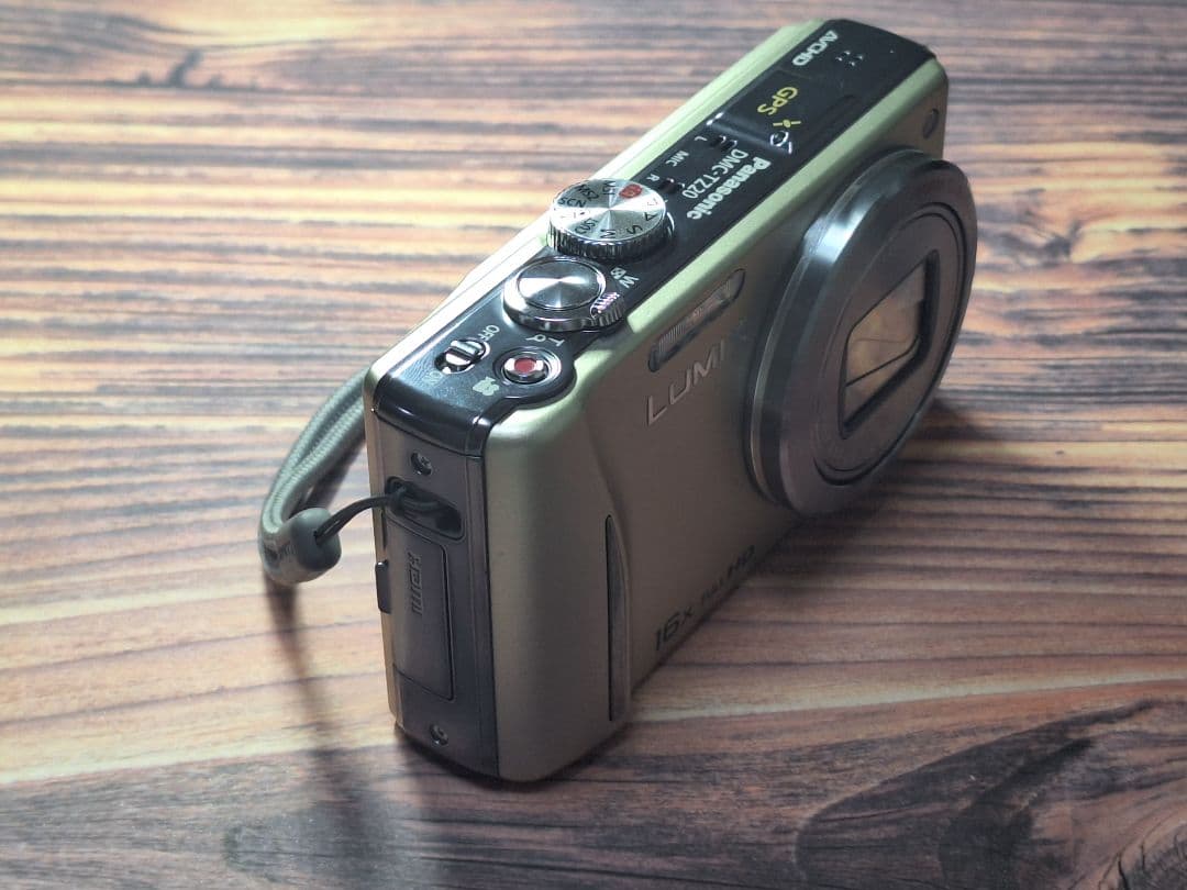 ビデオカメラ Panasonic TZ20 LUMIX