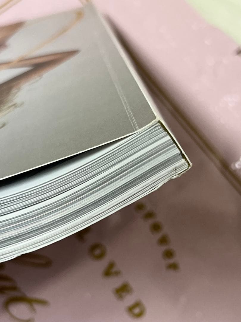 女性情報誌 CR FASHION BOOK Spring / Summer 2016