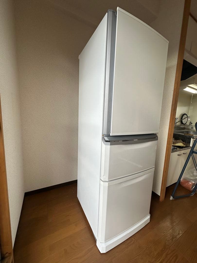 【美品】　【値下げ】三菱冷凍冷蔵庫 335L 3ドア MR-C34C-W