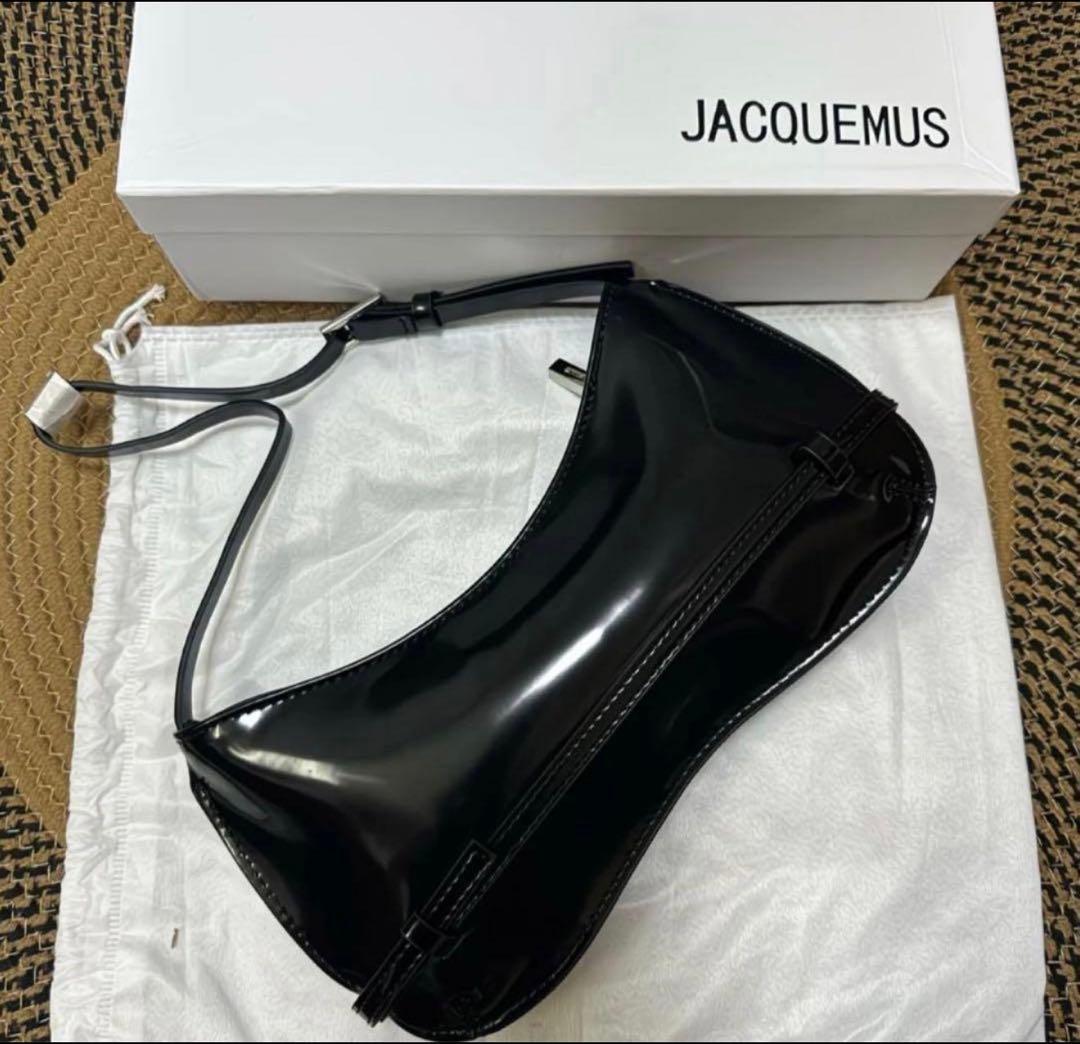 JACQUEMUS ブラックショルダーバッグ 28*4*12CM(箱無し)