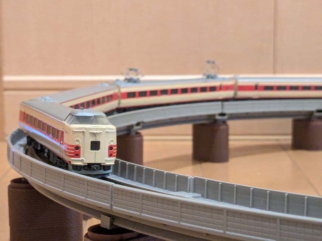 中古 Nゲージ オリジナルスターターセット 立体交差レール+車両付き 入門用