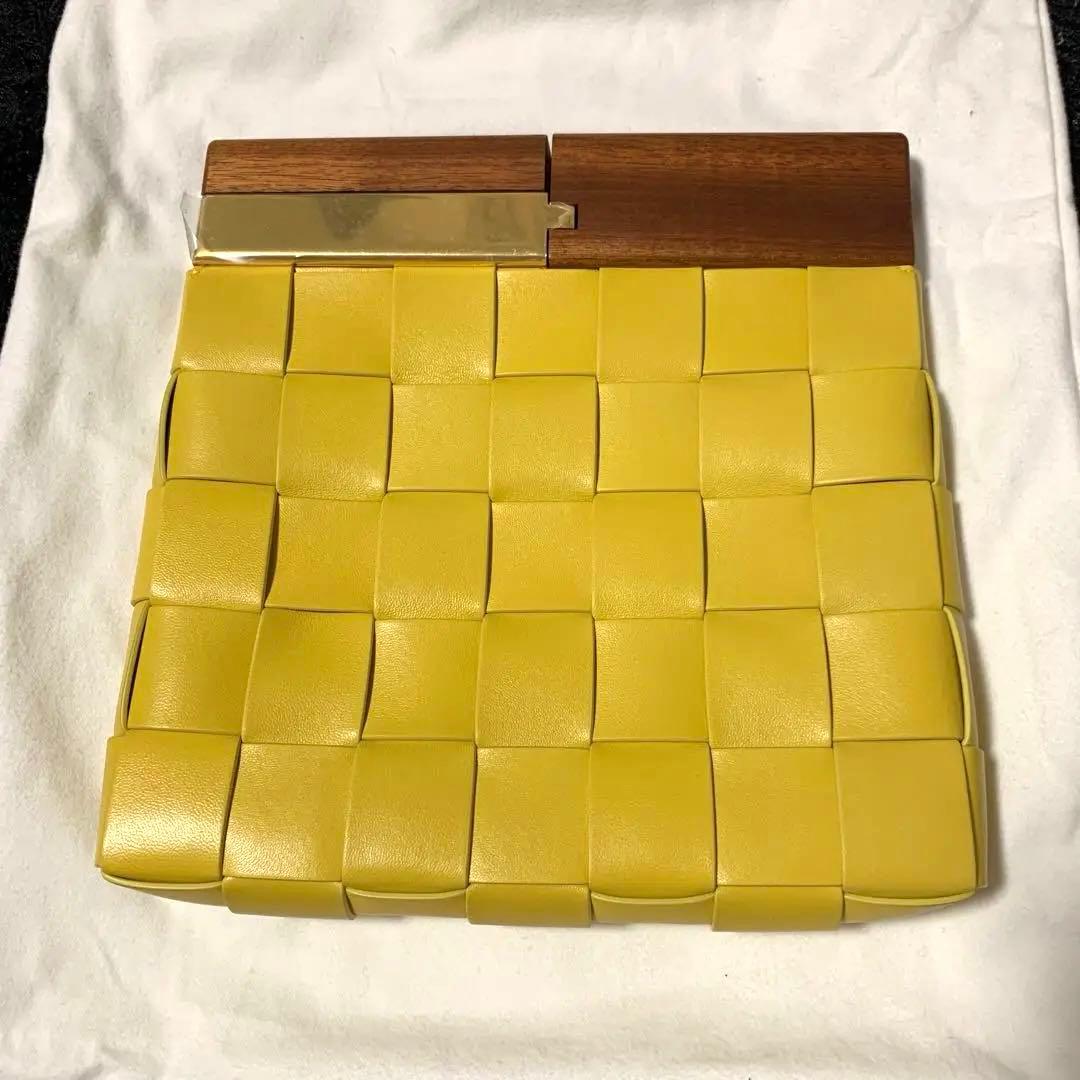 ボッテガ　クラッチバッグ　BV スナップ　レア　新品