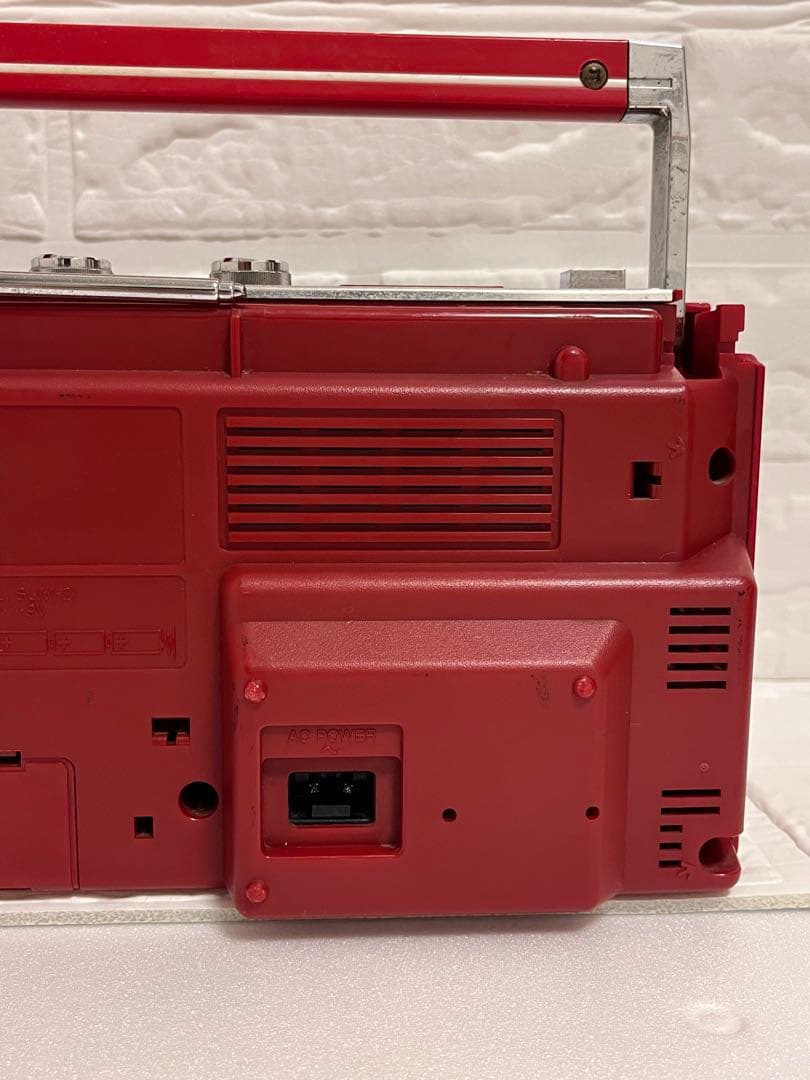 TOSHIBA 東芝　シュガーダブルラジカセ　昭和レトロ　赤 ジャンク品