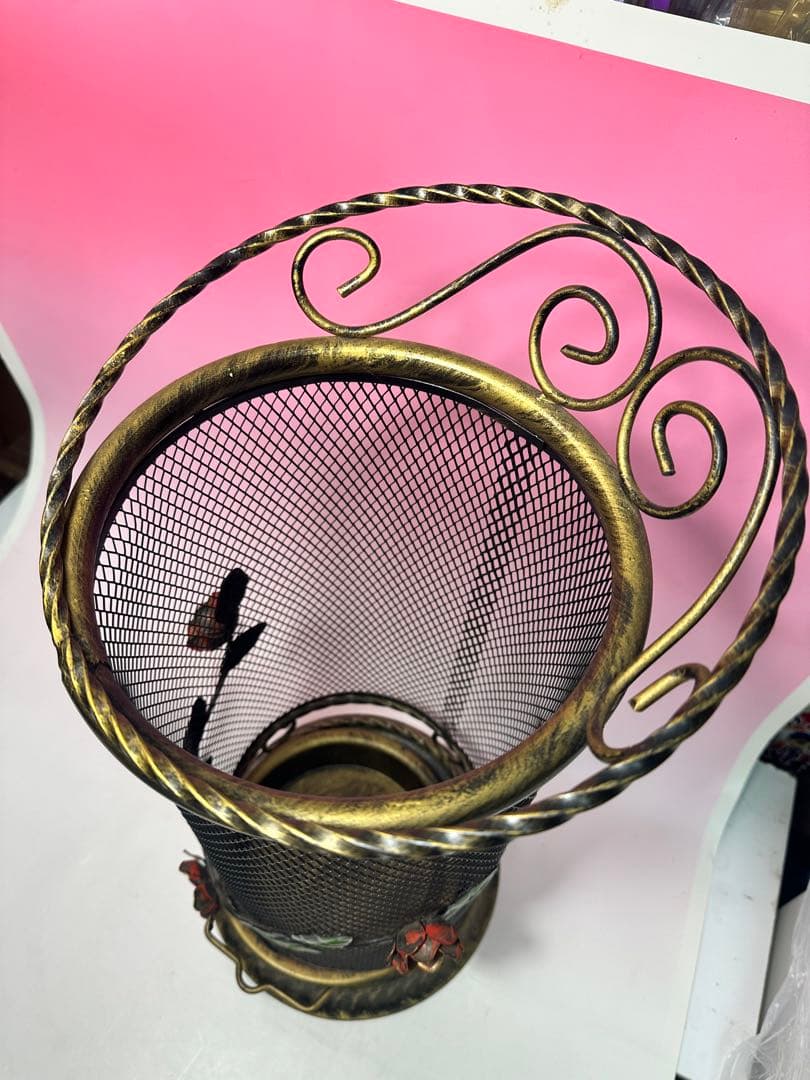 希少 メタル製 花装飾 傘立てレトロ バラ おしゃれ