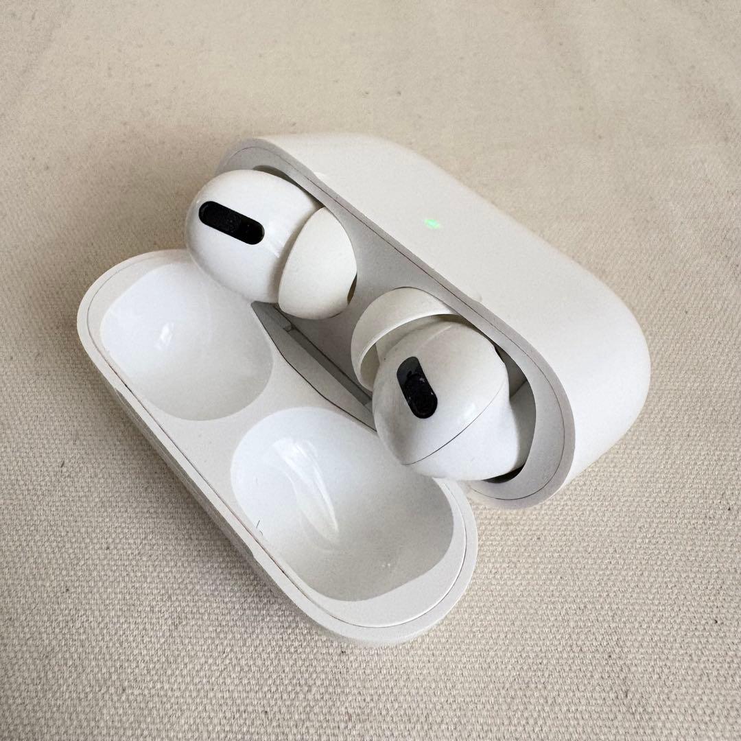 イヤホン AirPods Pro 1 with MagSafe Charging Case
