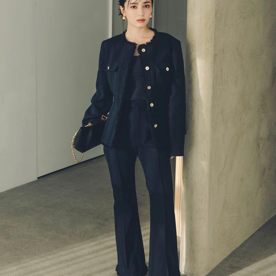 完売　アニュアンス　ツイードノーカラーフォルムジャケット　ネイビー