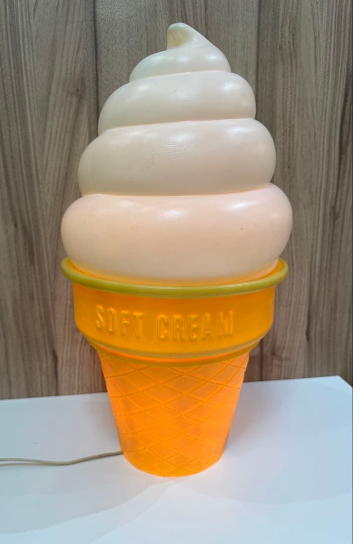 【高さ50cm】ソフトクリーム型 ランプ 昭和レトロ