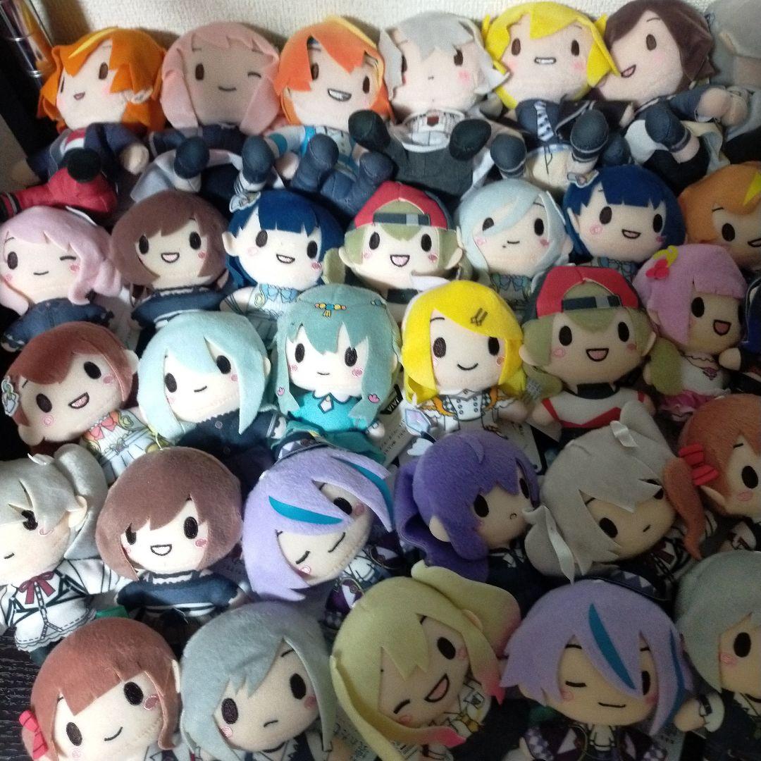 多彩なキャラクターぬいぐるみセット