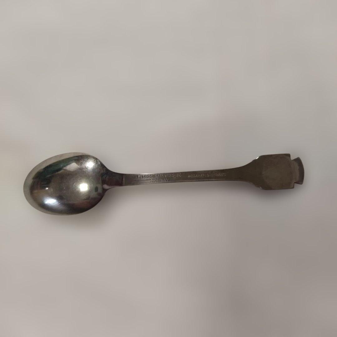 STERLING。銀製。シルバー製。スプーン。ノルウェー製。約9.4g。中古品。