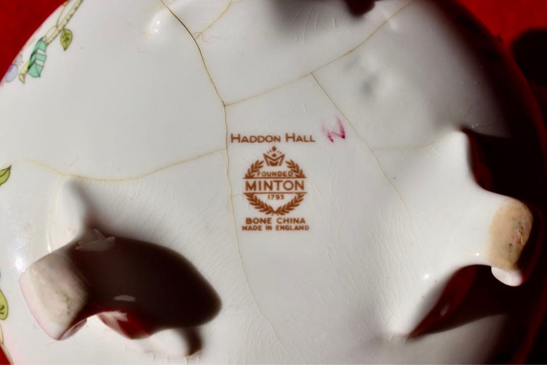 イギリス雑貨・かわいい陶磁器【MINTON ミントン　ハドンホール　陶花】