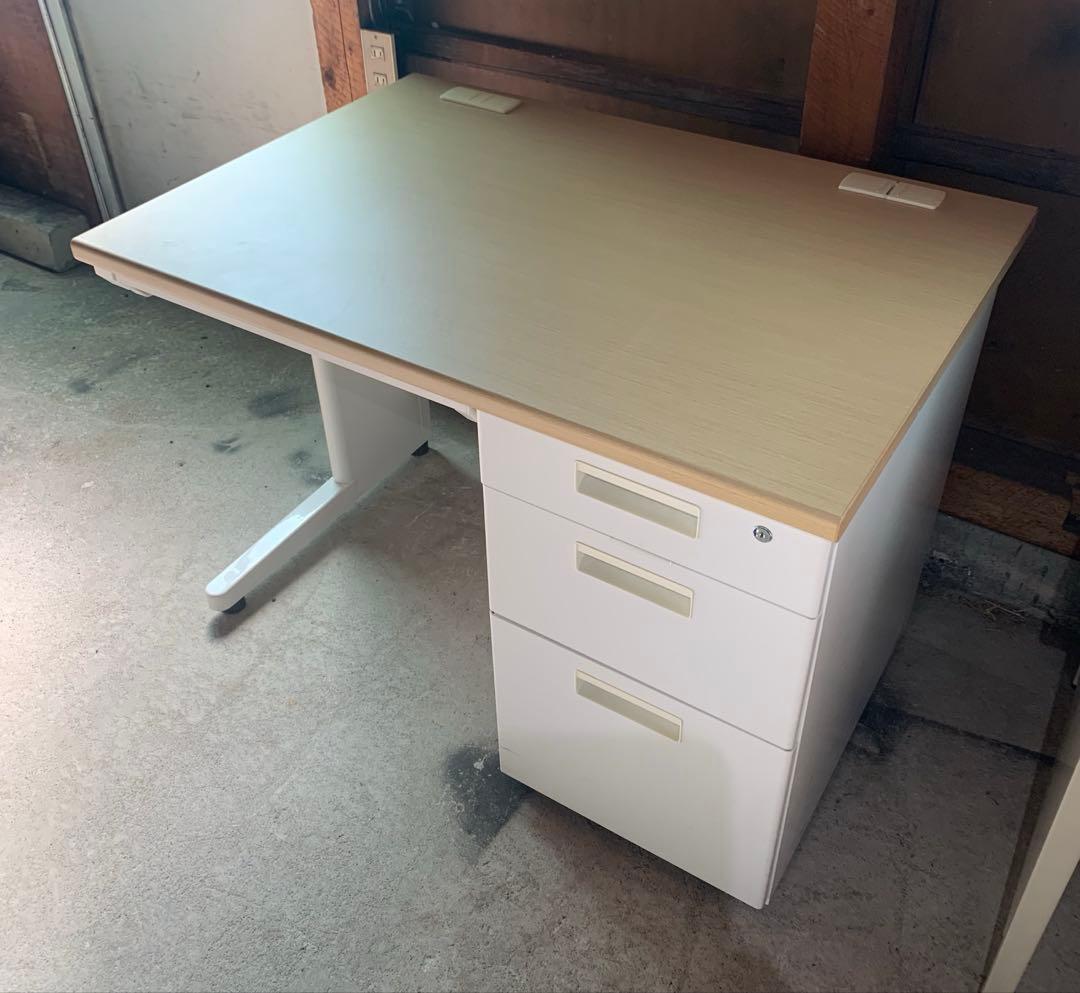 事務机 スチール製 片袖 鍵無し 引取限定