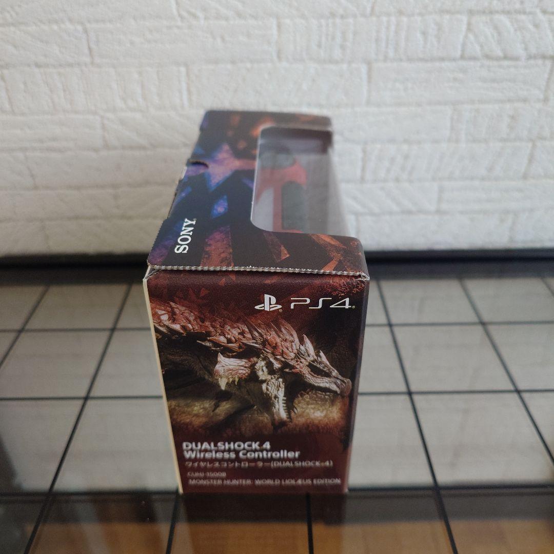 PS4 コントローラー　モンスターハンターワールド