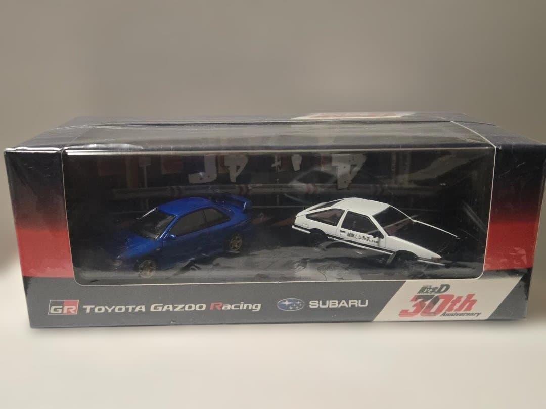 イニシャルD【頭文字D】30周年ミニカー（藤原拓海）AE86トレノ/インプレッサ