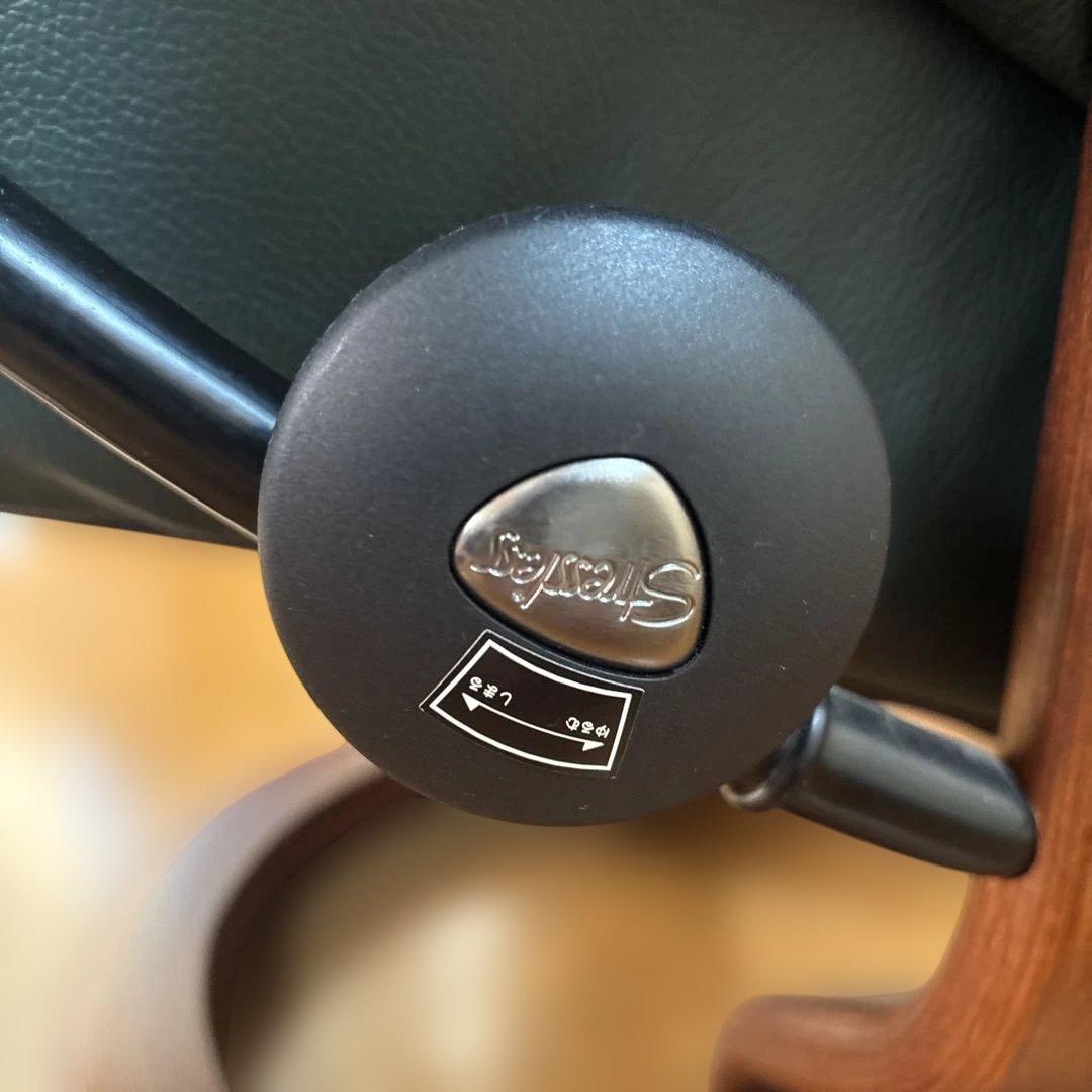 EKORNES　エコーネス　ストレスレスチェア　オットマン付き　深緑