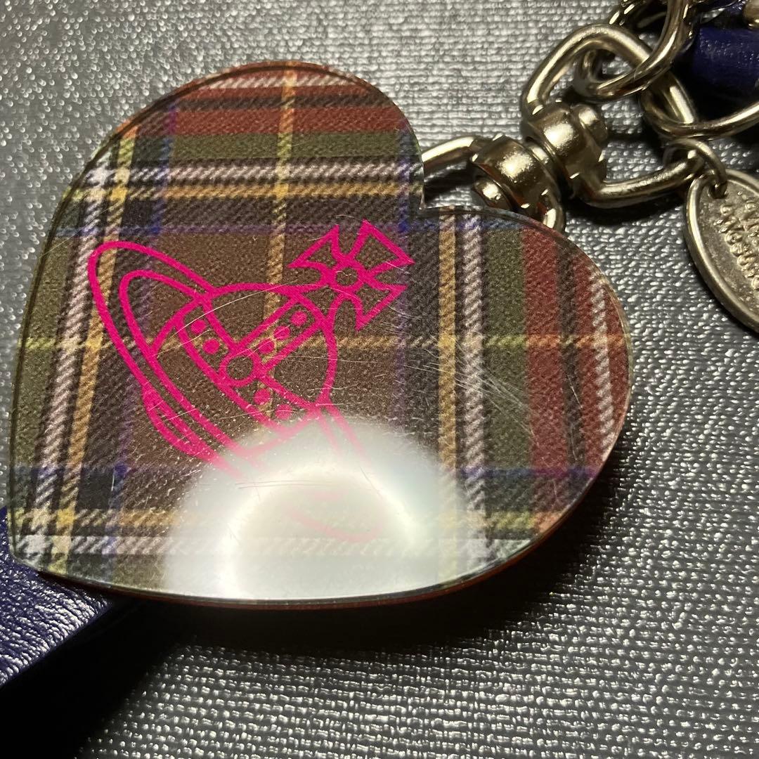 ヴィヴィアン・ウエストウッド ハート スタッズ グローブホルダー チャーム