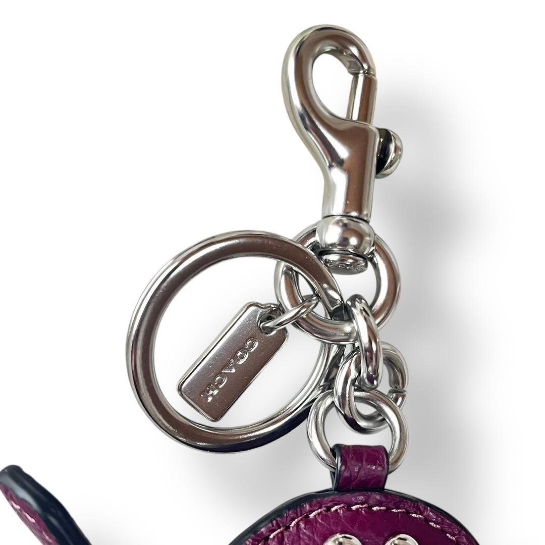 極美品✨コーチ　ハートスタッズケース バッグキーリング チャーム