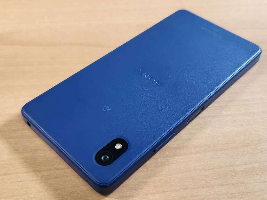 スマートフォン本体 021300J XPERIA SOG08 64GB