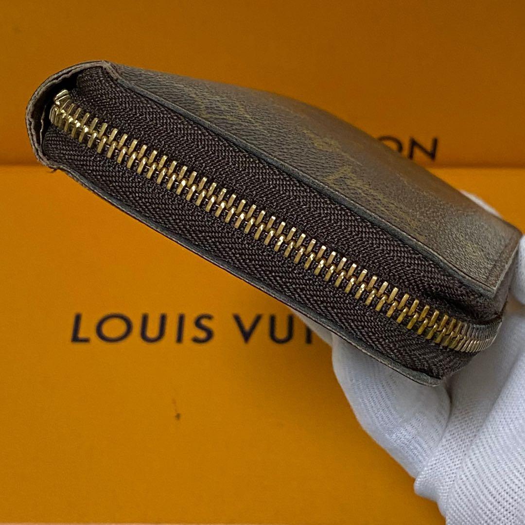 ルイヴィトン　ジッピーウォレット　モノグラム　長財布　ラウンドジップ