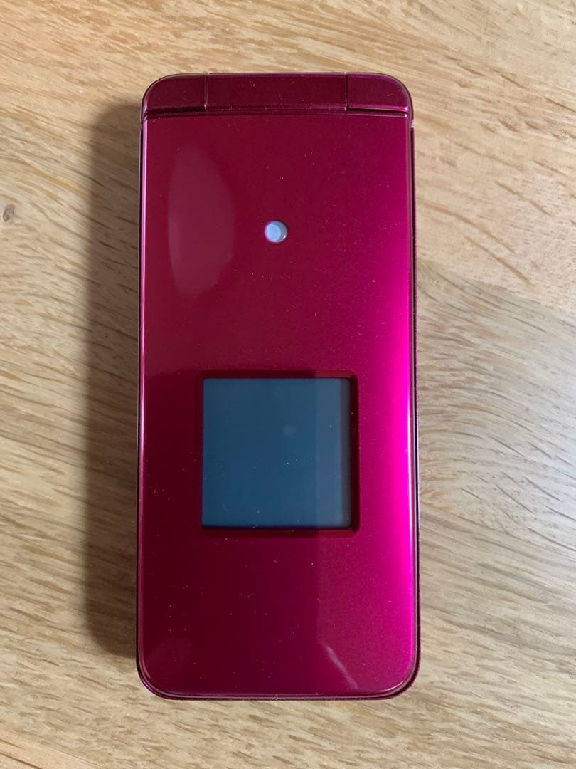 auかんたんケータイKYF41 卓上ホルダー付属