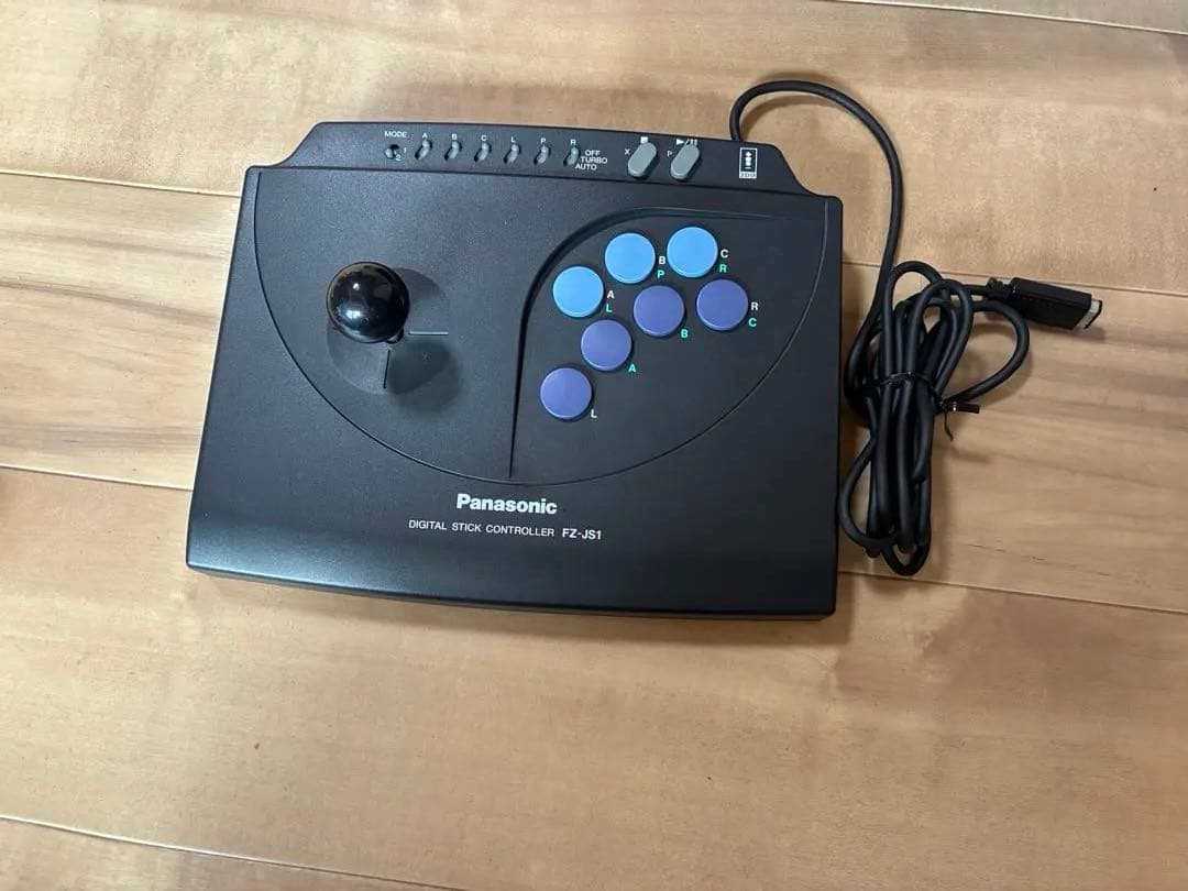 パナソニック　3DO FZ-1本体及びコントローラー　2点セット