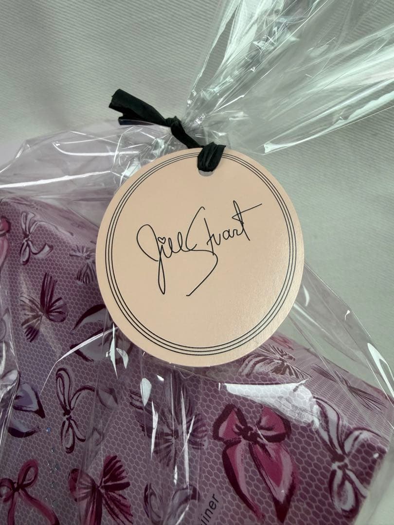 JILLSTUARTクリスマスコフレ2025リボンファッションショーコレクション