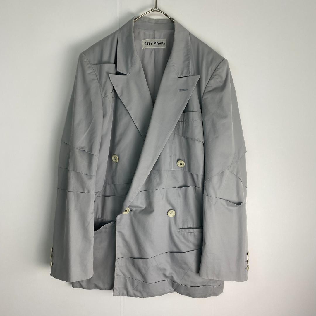 イッセイミヤケ　スーツセットアップ　ダブル　レイヤーデザイン　奇抜　ライトブルー