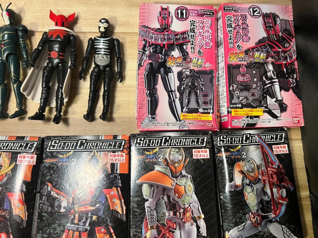 ゆ*く様 バンダイ )装動 SO-DO / 仮面ライダー 約100体 まとめ売り