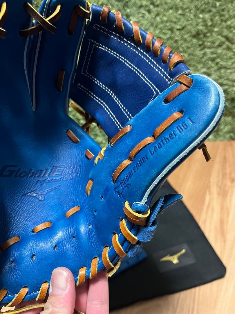 ミズノ グローバルエリート少年軟式 ブルー 左投 坂本選手モデル