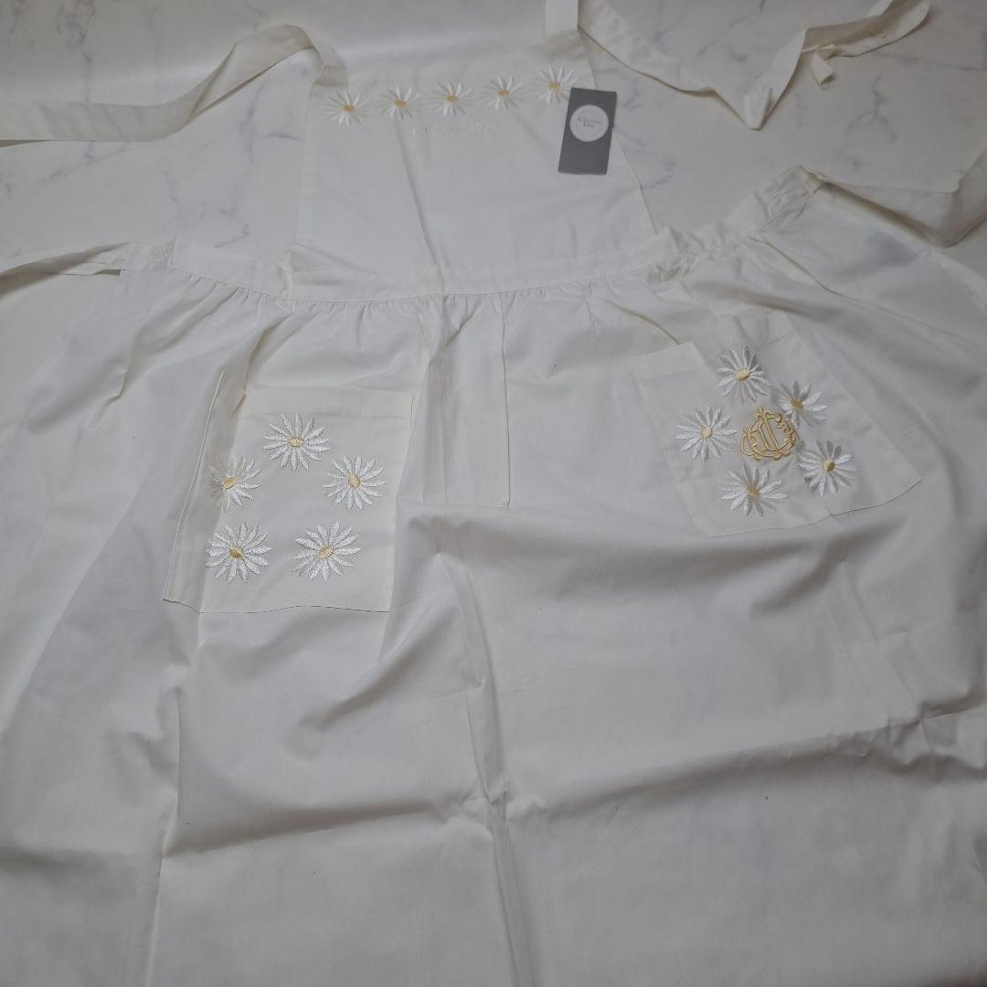 20260113　クリスチャンディオール　エプロン　刺繍　花　ホワイト　未使用