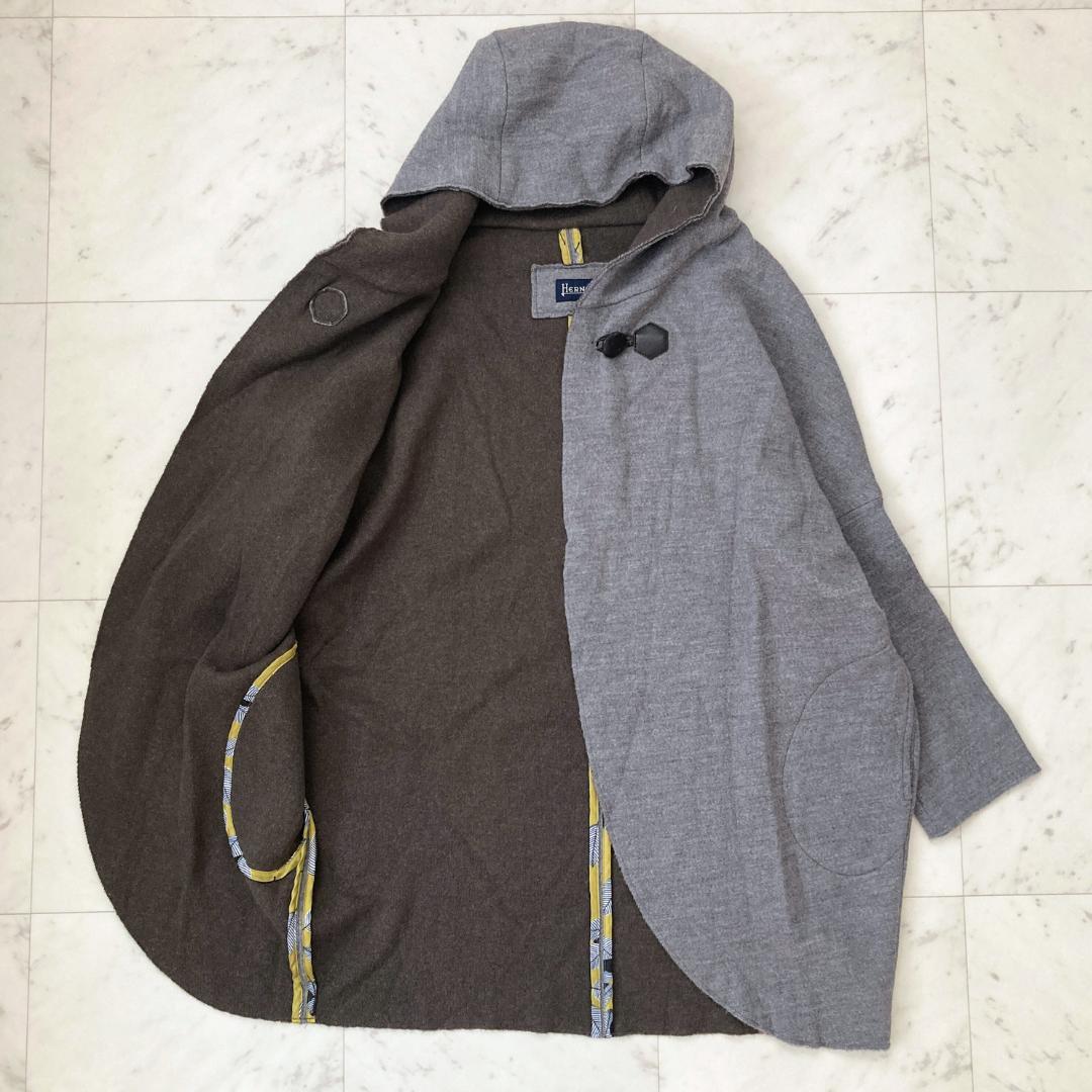 ヘルノ　HERNO ウールニットポンチョ　ケープ　フード付き　42　グレー
