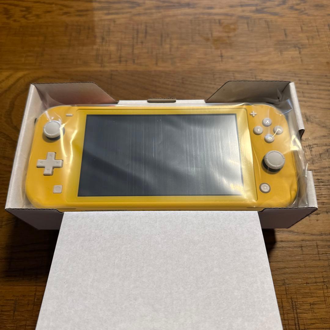 【新品・未使用】Nintendo Switch Lite イエロー