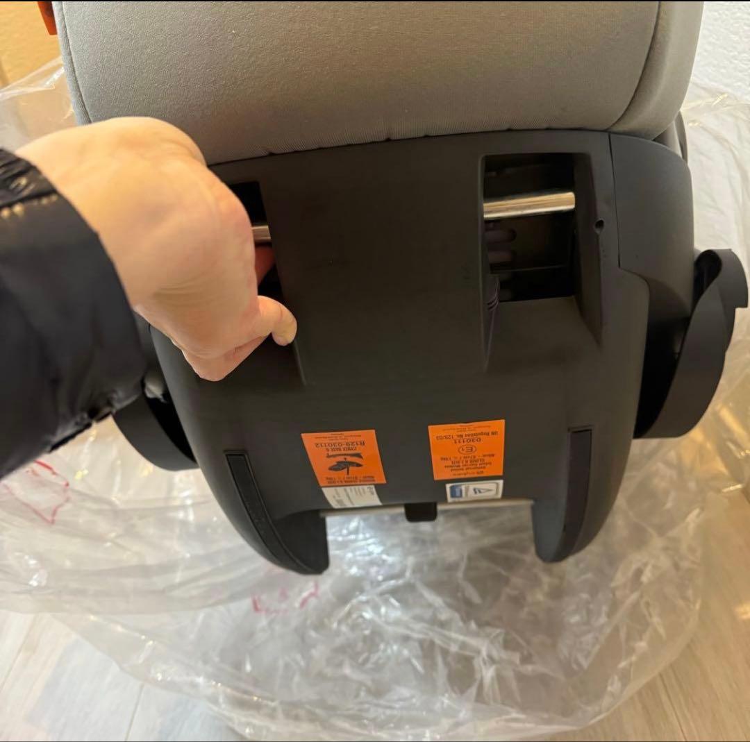 cybex クラウドG ｉ-Size