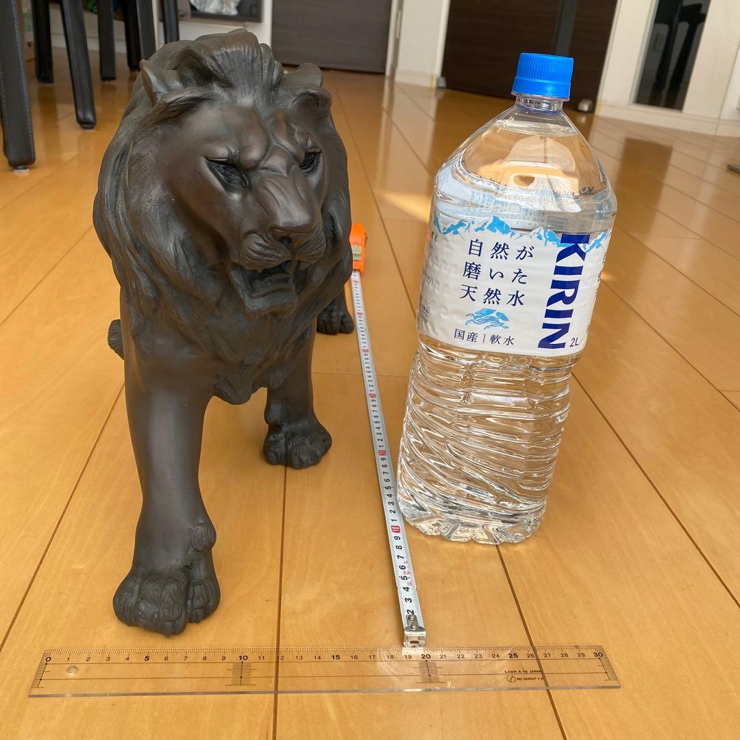 【ブロンズ像（ライオン）】インテリア　オブジェ　迫力、存在感　高品位
