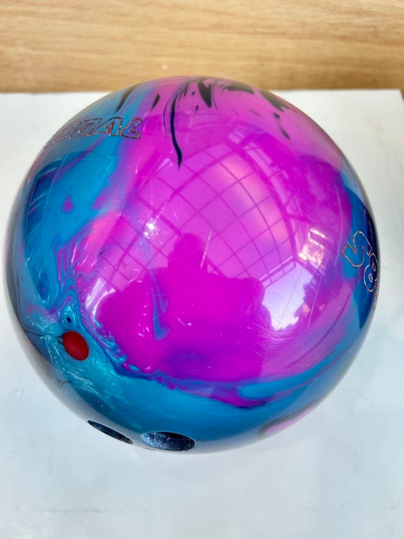 Rev MatriX ボウリングボール 14 lbs