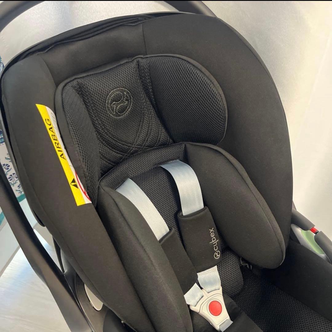 美品 サイベックス クラウドT i-Size Plus ブラックベビーcybex