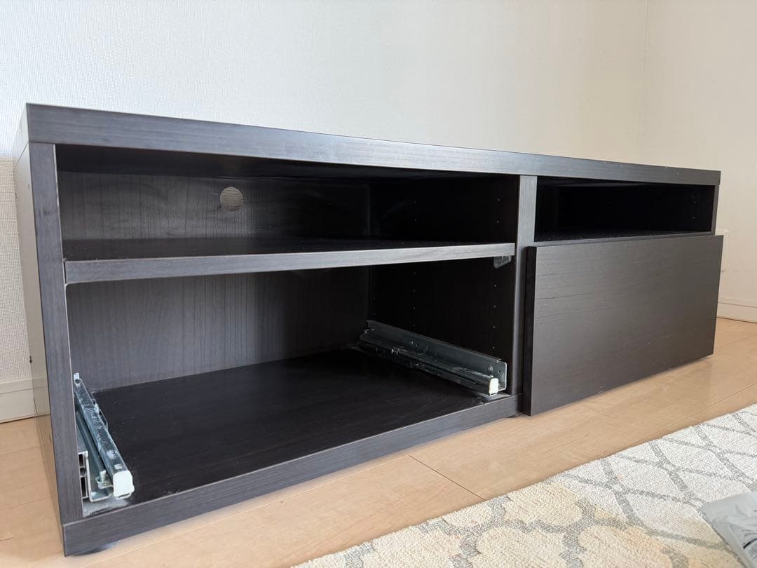 IKEA テレビ台　B