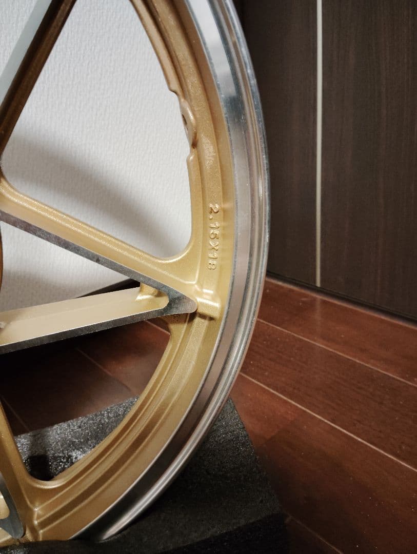 GS400セブンスターキャスト社外　ゴールド ホイール　GSX400E