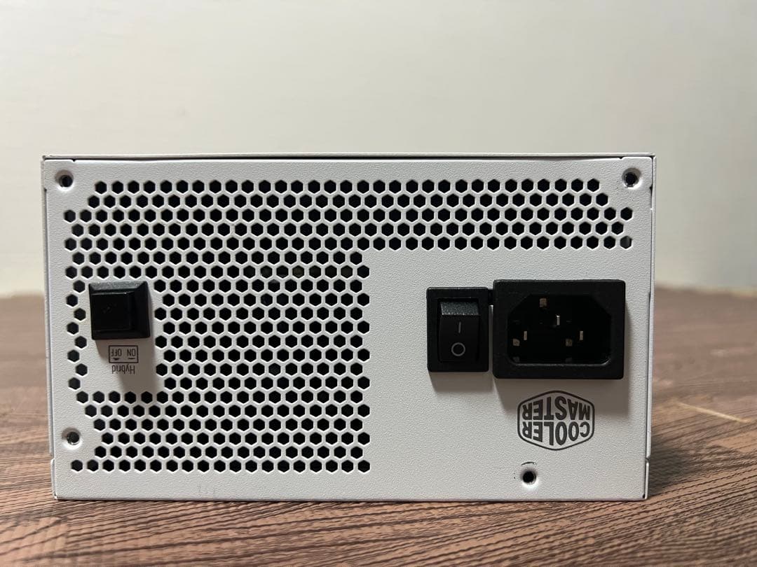 電源ユニット Cooler Master V850 GOLD V2 WHITE EDITION