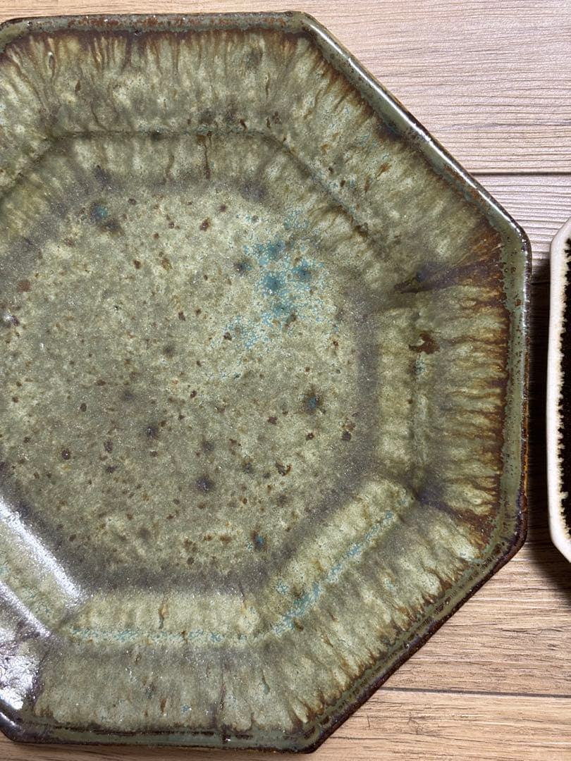 大沼道行 八角皿 Lサイズ 緑釉 黒釉 作家物 織部 ワンプレート