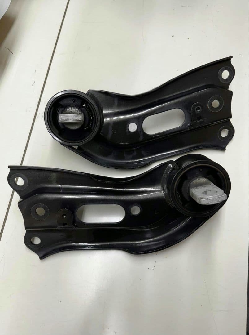 J-LINE 30アルファード30ヴェルファイアスイングアーム