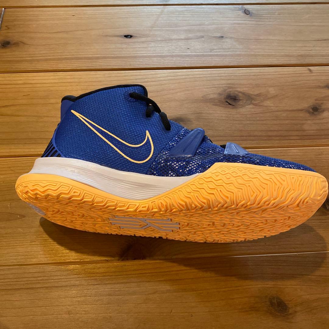 Nike カイリー7