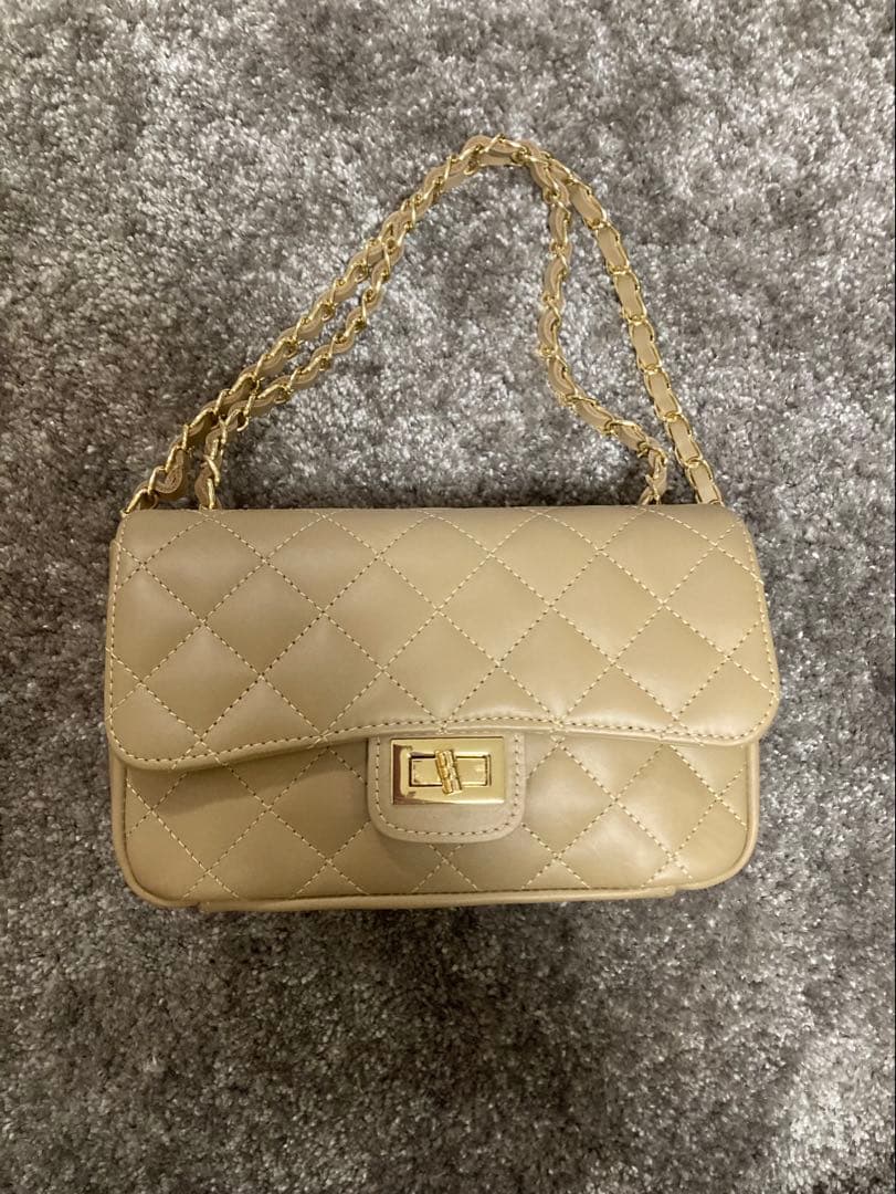 【美品】Maison Vincentチェーンバック11 ベージュ