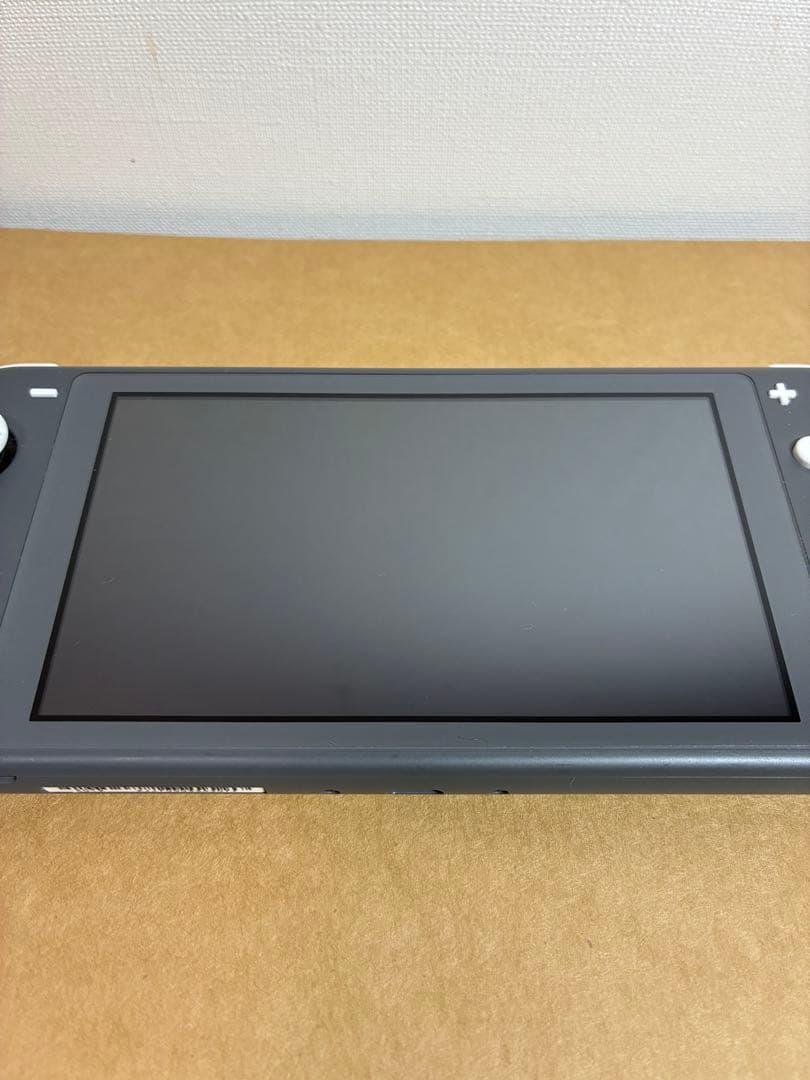 ニンテンドーSwitchライト　グレー